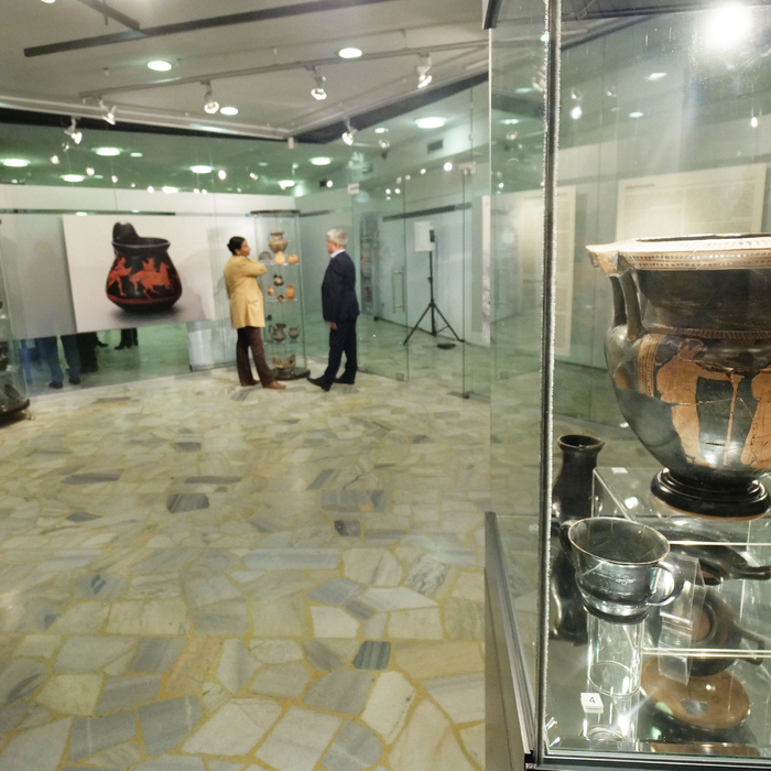 1655721-copy_700x700_crop_478b24840a